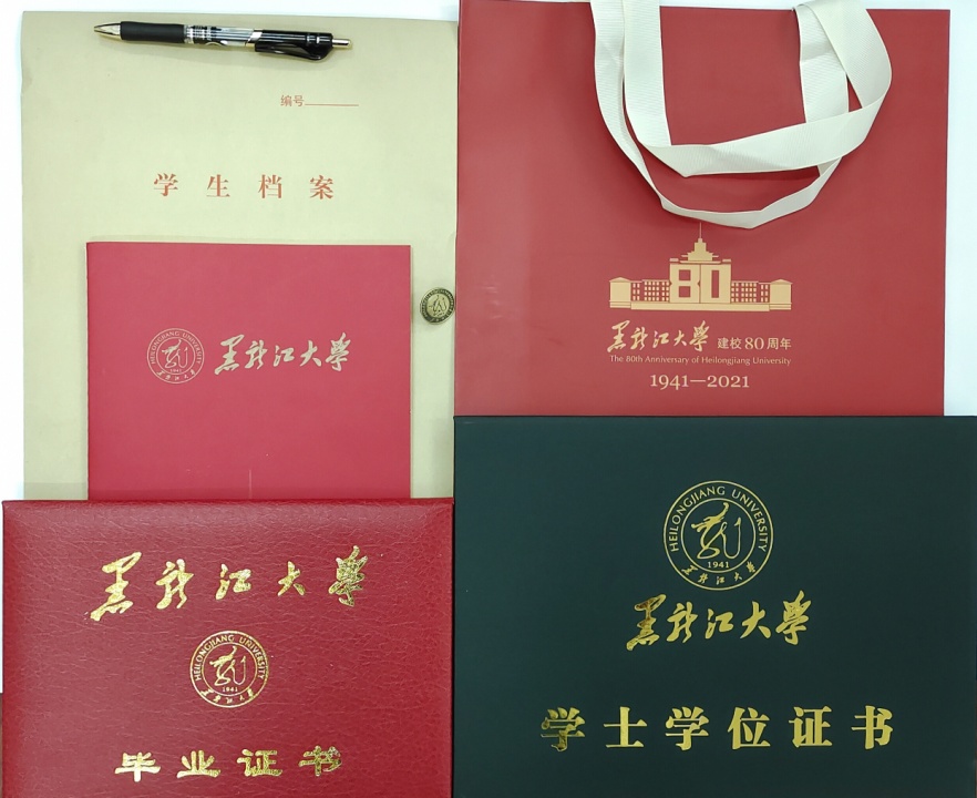 毕业典礼通知中照片.jpg